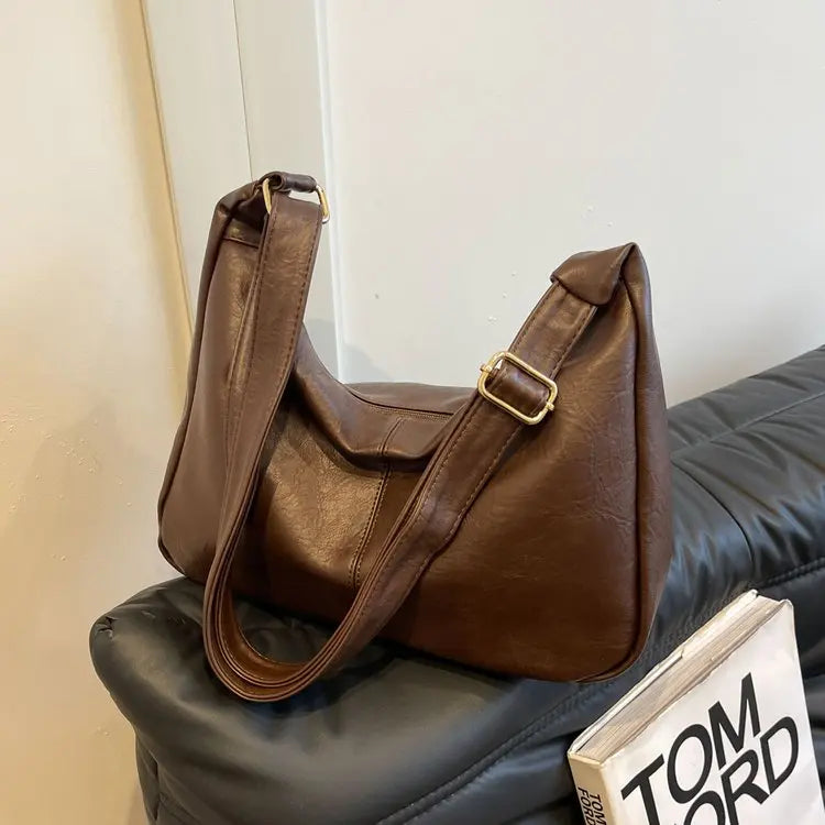 Classic Shopper Shoulder Bag