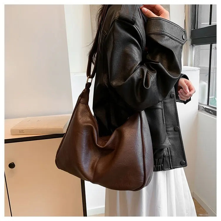 Classic Shopper Shoulder Bag
