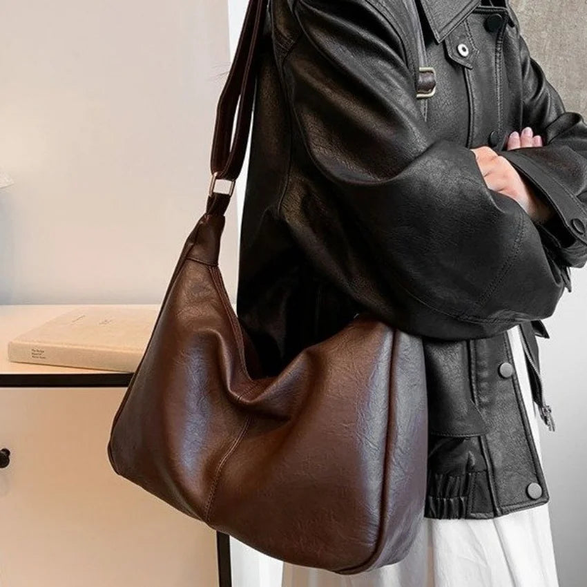 Classic Shopper Shoulder Bag