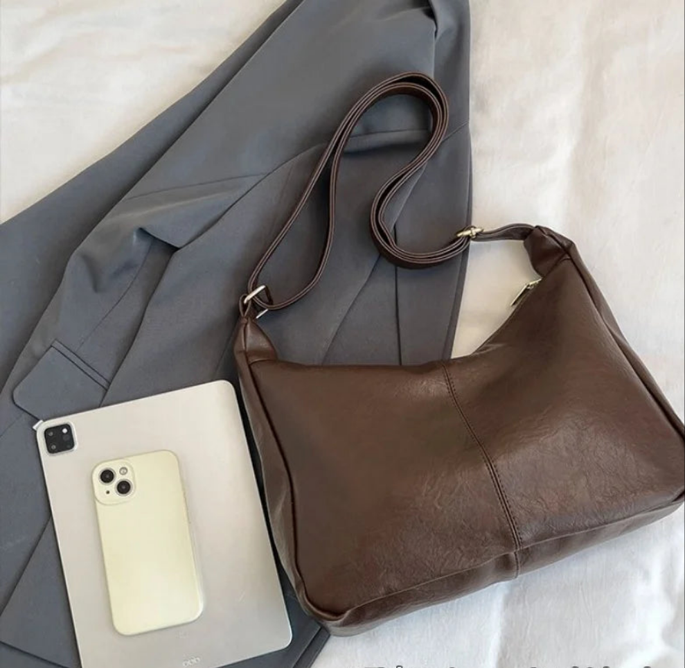 Classic Shopper Shoulder Bag