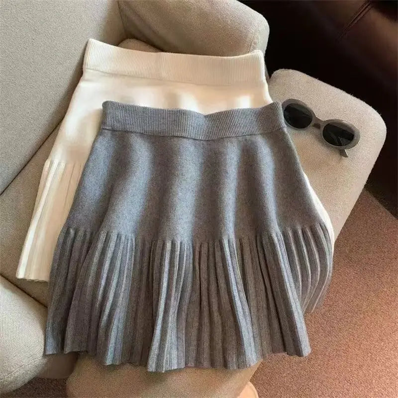Women's Autumn/Winter Velvet Solid Color Mini Short Skirt