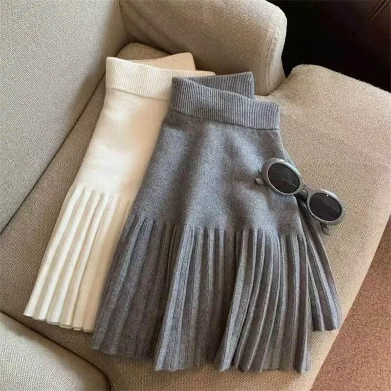 Women's Autumn/Winter Velvet Solid Color Mini Short Skirt