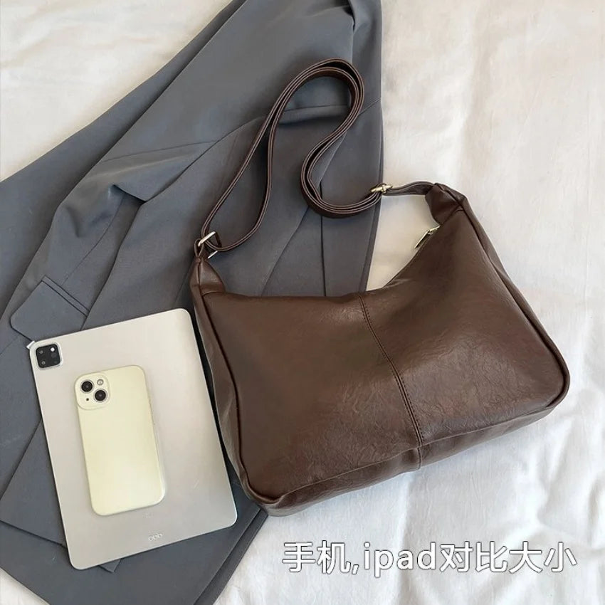 Classic Shopper Shoulder Bag
